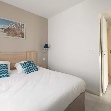 Apartamento Apartment Rêve d'Ile-3 *