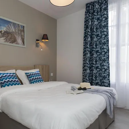 Apartment Rêve d'Ile-3 *